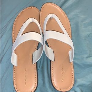 American eagle sandals